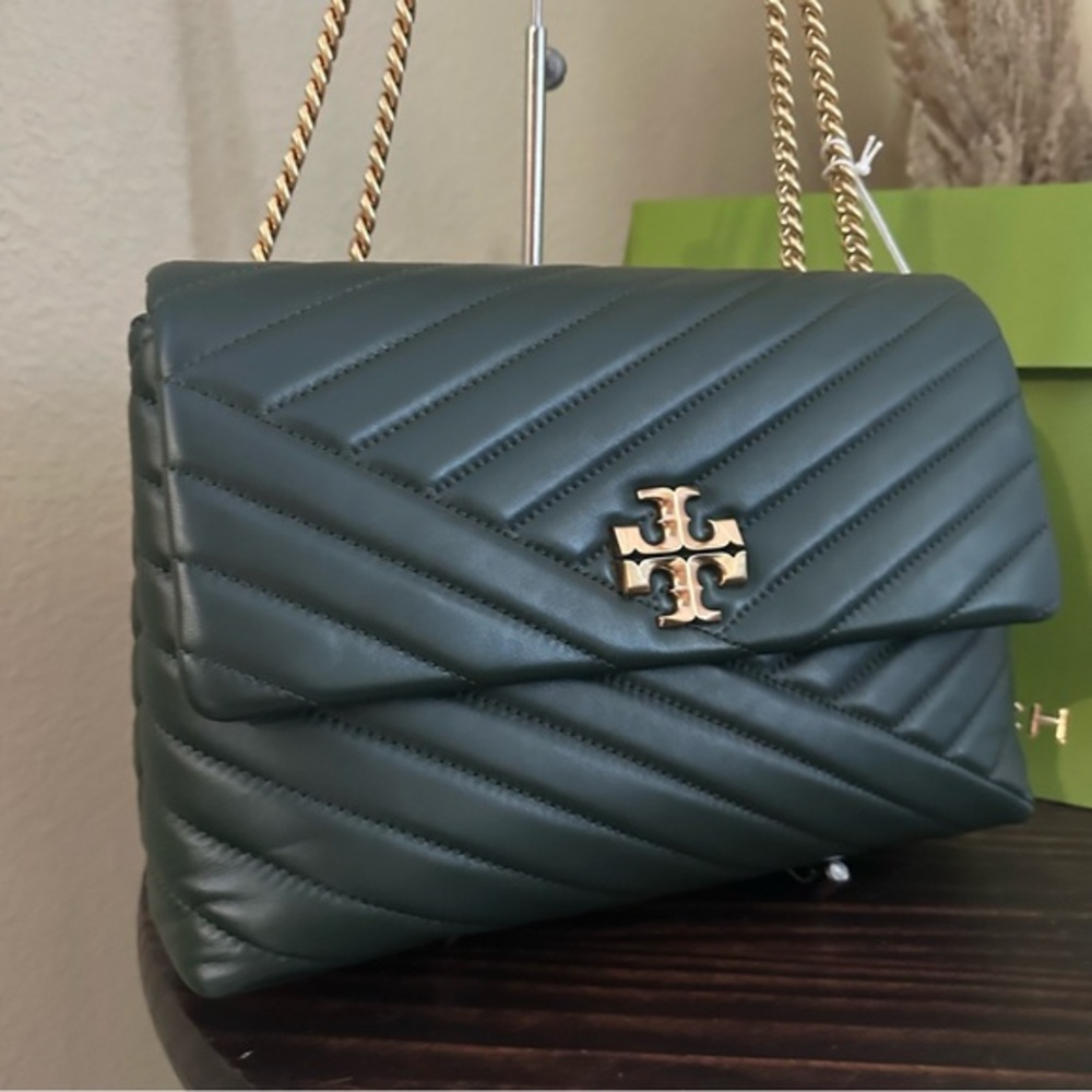 Tory Burch KIRA CHEVRON SHOULDER BAG